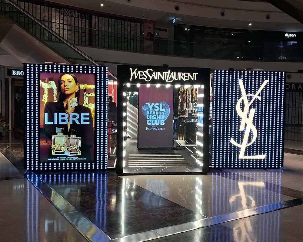 YSL – BEAUTY CLUB PODIUM