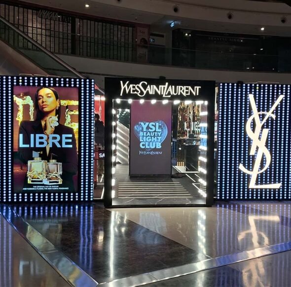 YSL – BEAUTY CLUB PODIUM